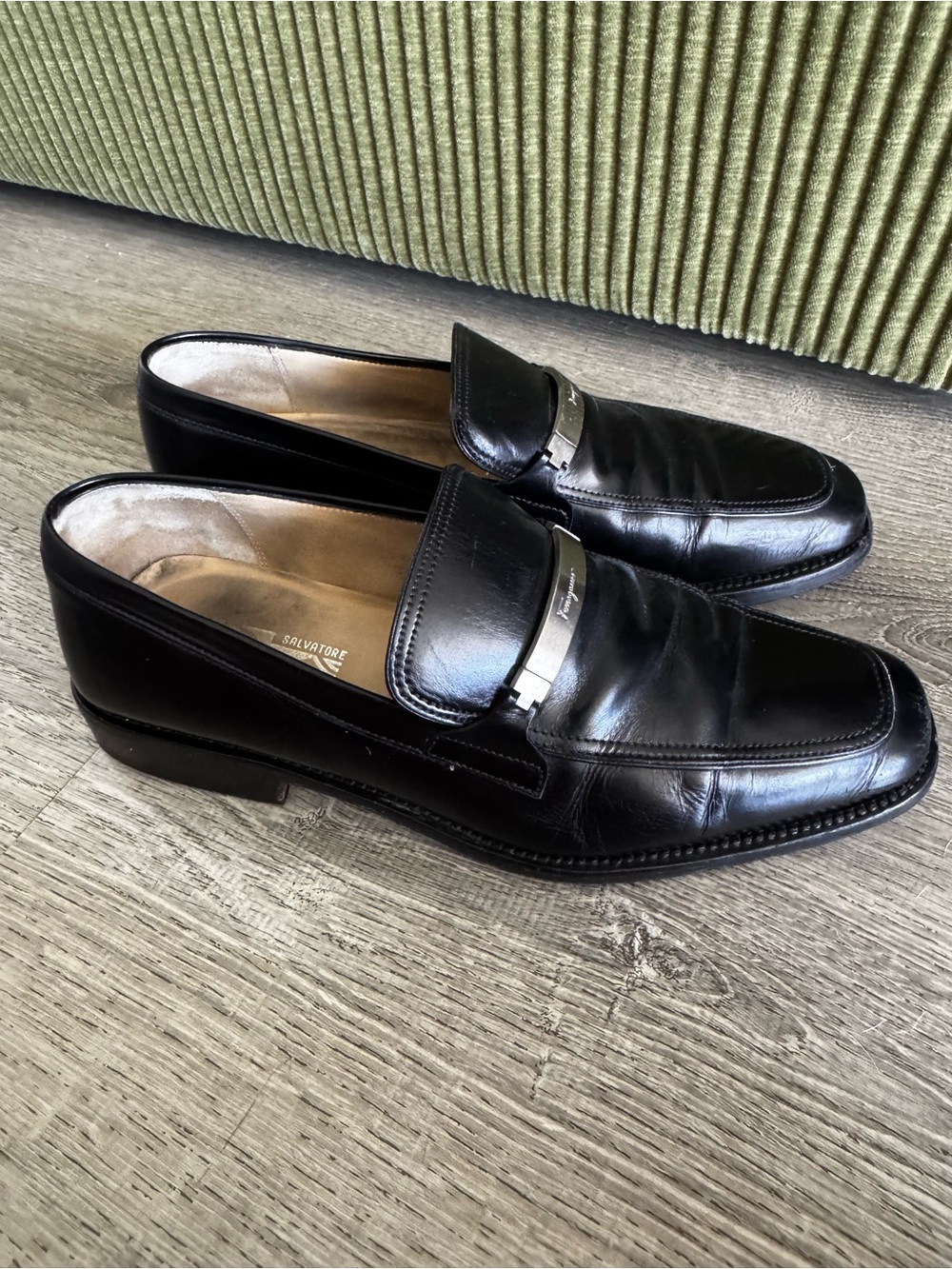 Salvatore Ferragamo Black Leather Metal-Bit Loafers